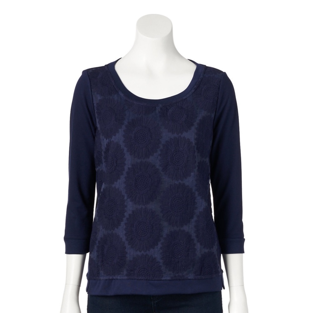 LC Lauren Conrad Embroidered Sweatshirt Sz M